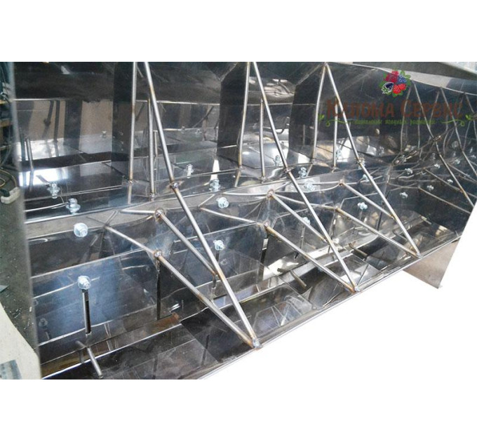 Годівниця для свиней, IV-секційна із харчвої нержавійки, марка 304