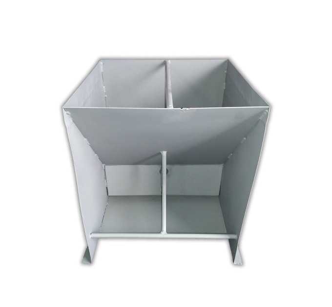 Кормушка для подсосных поросят (от 5 - до 30 кг) для доращивания 2 секции