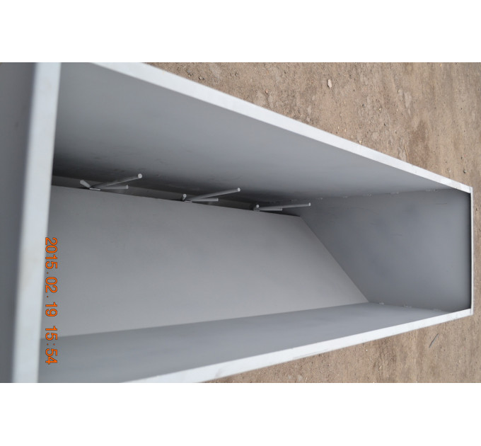 Кормушки для поросят (от 10 - 50 кг) для доращивания 16 секций