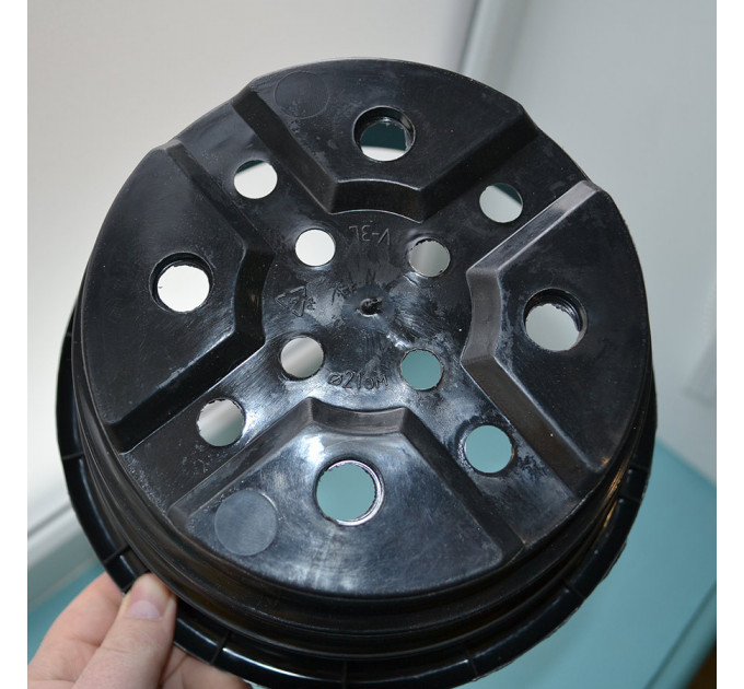 Тарелка под хризантемы LotPlast 3 л d21 черный