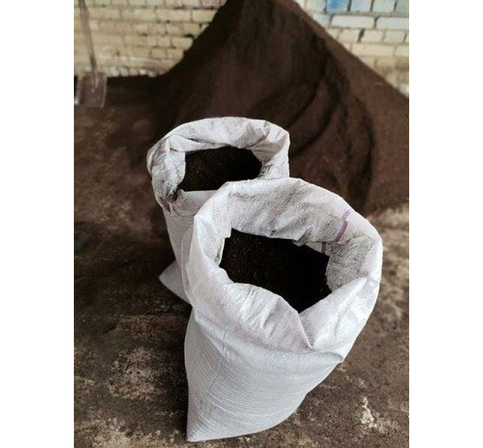 Торфосмесь универсальная с биогумусом, 70 л