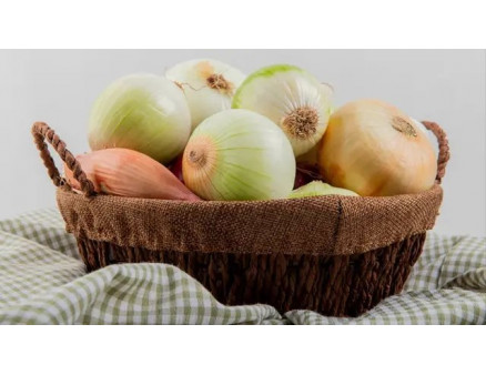 Как и когда собирать из огорода лук?