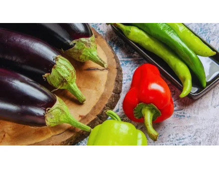 Що робити, якщо перець та баклажани не встигли дозріти?