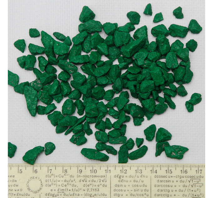 Камни декоративные зеленые, 0,5 кг