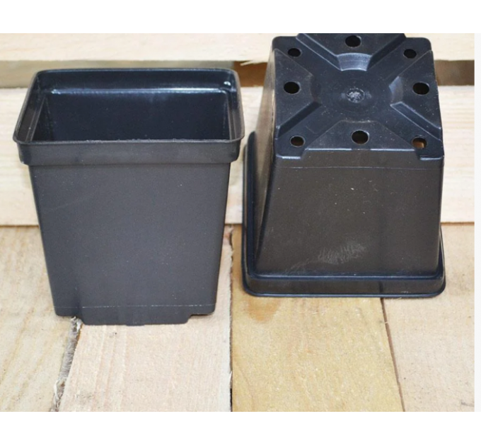 Горшок квадратный 2 л 14*14*14, Donkwiat S2