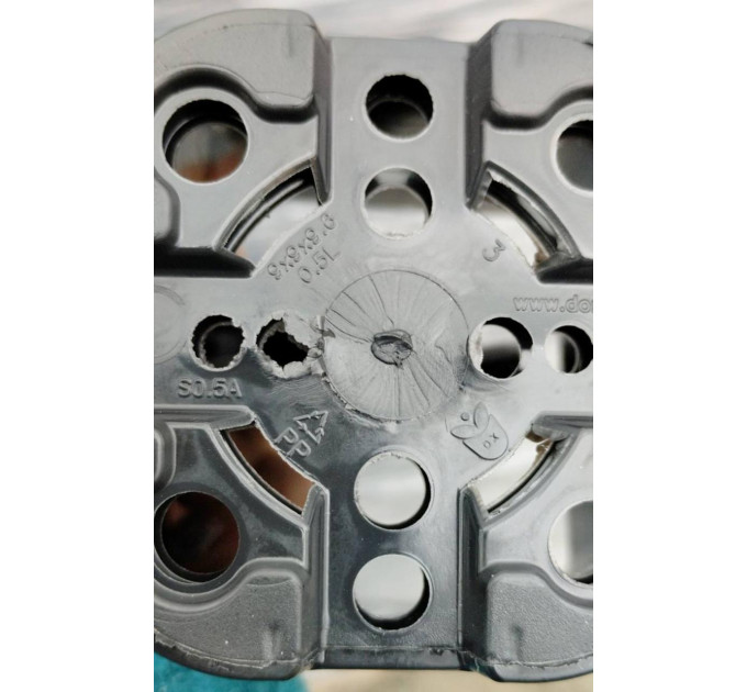 Горшок квадратный 0.5 л 9x9x9.6, Donkwiat S0.5A(P9)