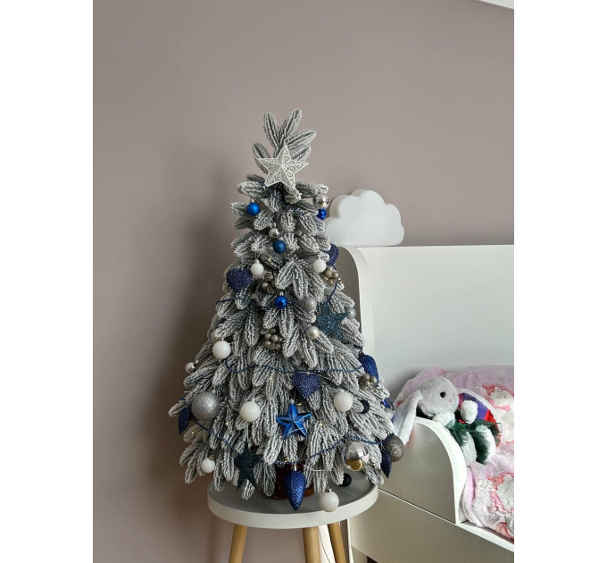 Искусственная Елка литая в горшке 70 см заснеженная