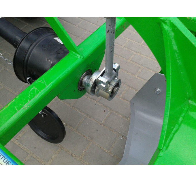 Картоплекопачка вібраційна Bomet, задній викид