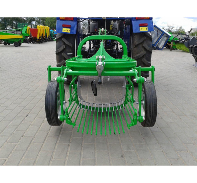 Картоплекопачка вібраційна Bomet, задній викид