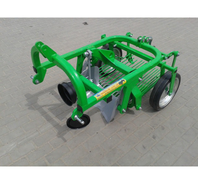 Картоплекопачка вібраційна Bomet, задній викид