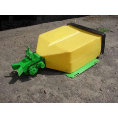 Бак для удобрений на картофелесажалку