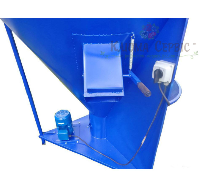 Кормозмішувач шнековий на 2000 кг