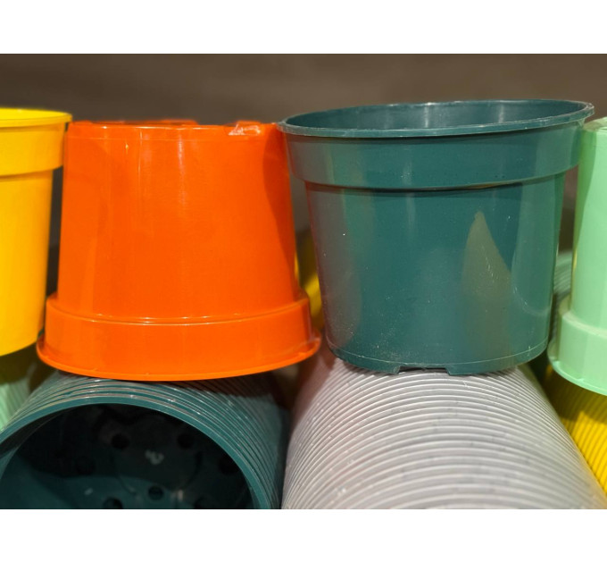Горшок для цветов LotPlast 2 л d16 зеленый
