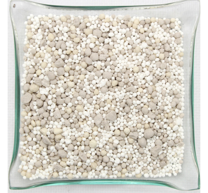 Комплексное удобрение для газонов NPK 18-6-12, упаковка 3 кг Ostchem