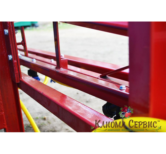 Опрыскиватель навесной Wirax 800 л./14м.