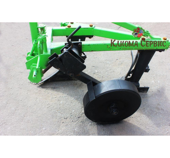 Навесной плуг 2×30 (60 см)
