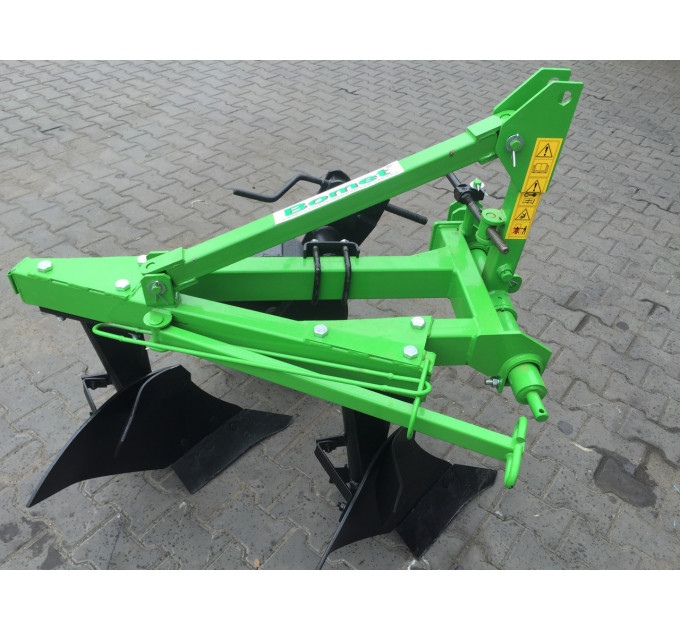 Навесной плуг 2х30, стойка 700 мм для Т40