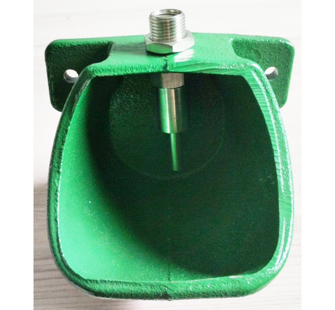 Чугунная поилка для свиней на откорме (Ш:13, Г:12 см)