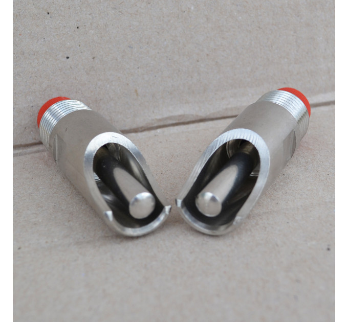 Поилка для свиней ниппельная