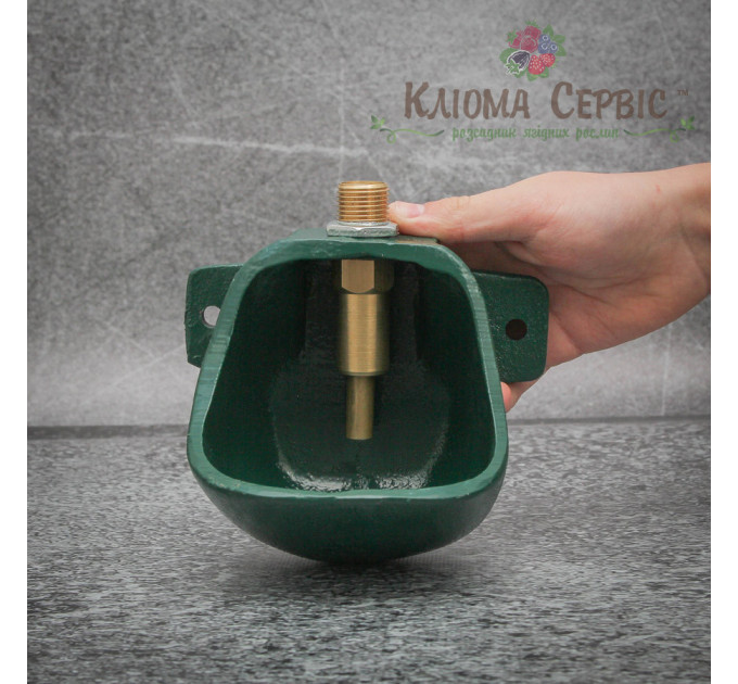 Чугунная поилка для поросят (Ш:10.5, Г:9.5 см)