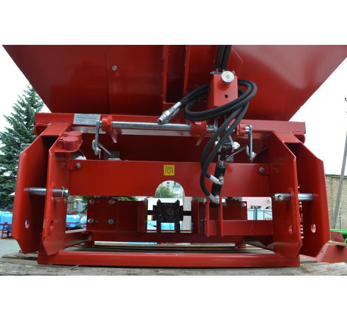 Разбрасыватель навесной JAR-MET на 1000 литров