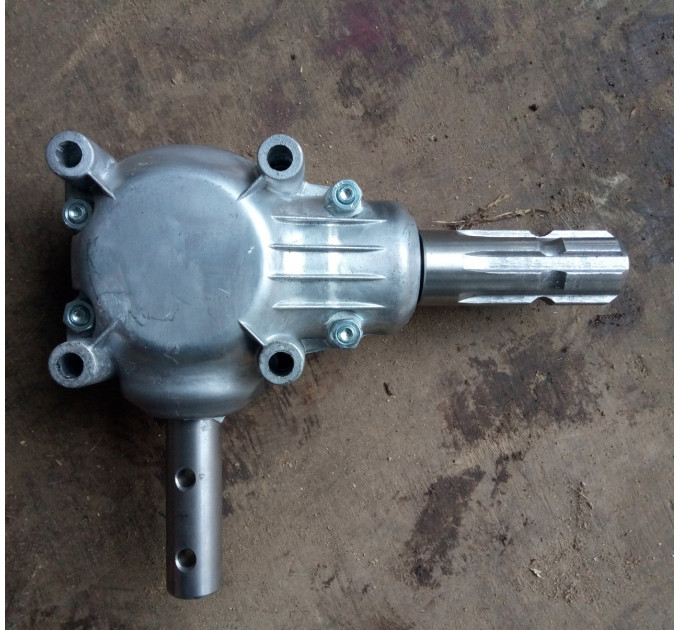 Редуктор для разбрасывателя минеральных удобрений на 500 кг JAR-MET