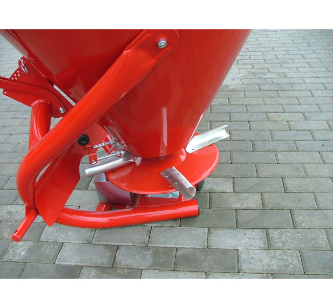 Разбрасыватель минеральных удобрений (навесной) JAR-MET 500 кг