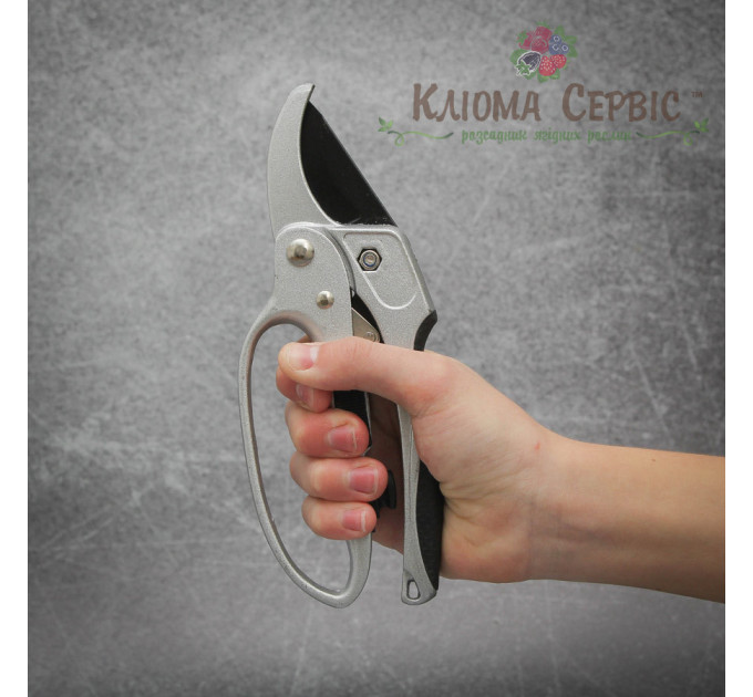 Секатор с храповым механизмом