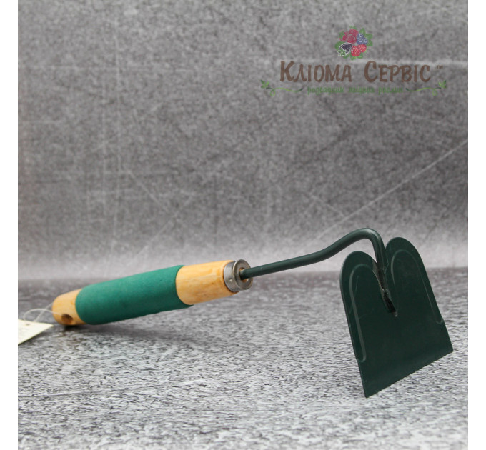 Сапа с деревянной ручкой