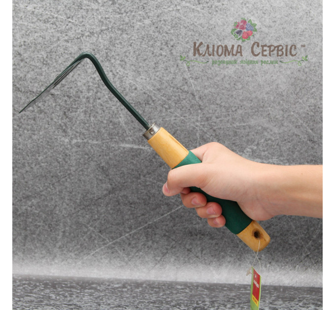 Сапа с деревянной ручкой