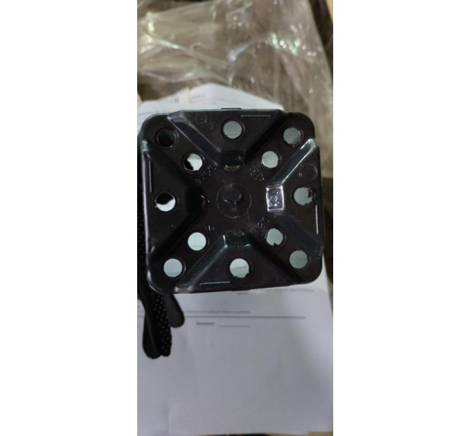 Горшок квадратный высокий 0.8 л 9*9*14, Donkwiat HS0.8А