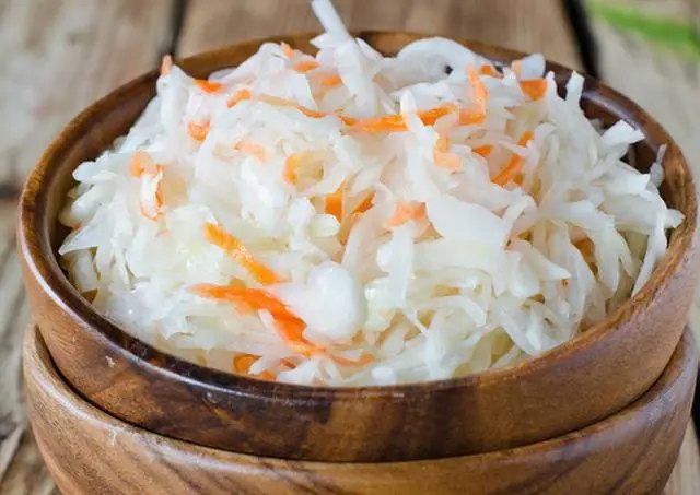 Квашена капуста своїми руками і силами