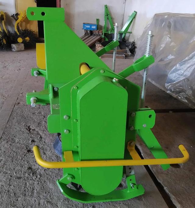 Грунтофреза Бомет, купити фрезу Бомет, замовити грунтофрезу Бомет