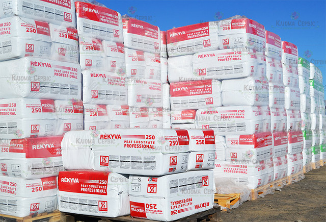 Торфяной субстрат для выращивания овощей купить в Украине по цене производителя. Заказать торф для выращивания томатов, для выращивания огурцов, для выращивания баклажанов, для выращивания капусты. Профессиональный торфяной субстрат купить для выращивания овощей оптом с доставкой